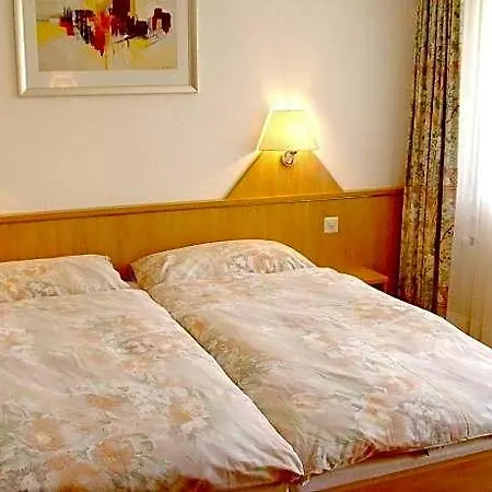 Eden Hotel 3*